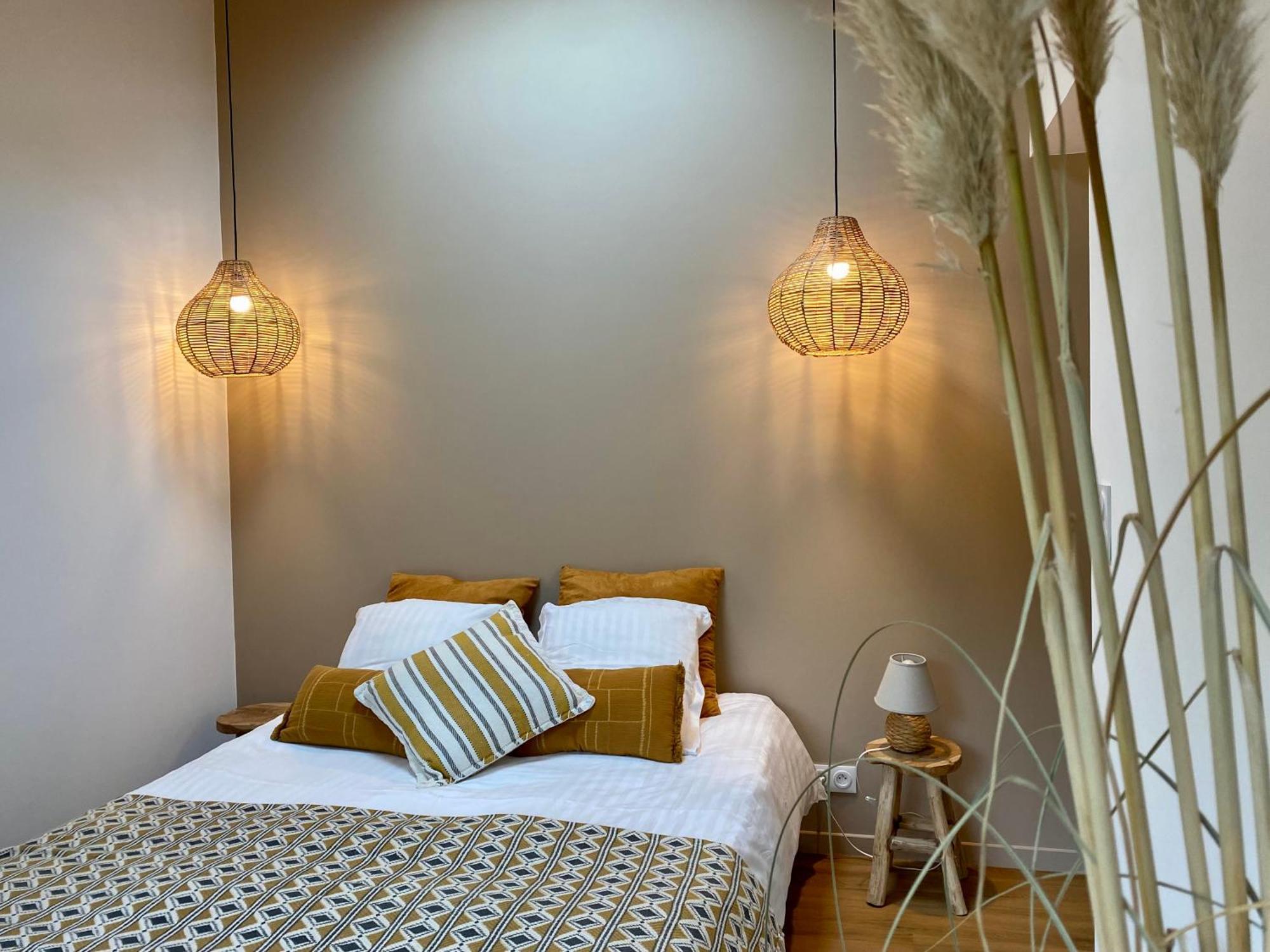 Le Logis De La Brumanderie - Saintes Fontcouverte  Habitación foto