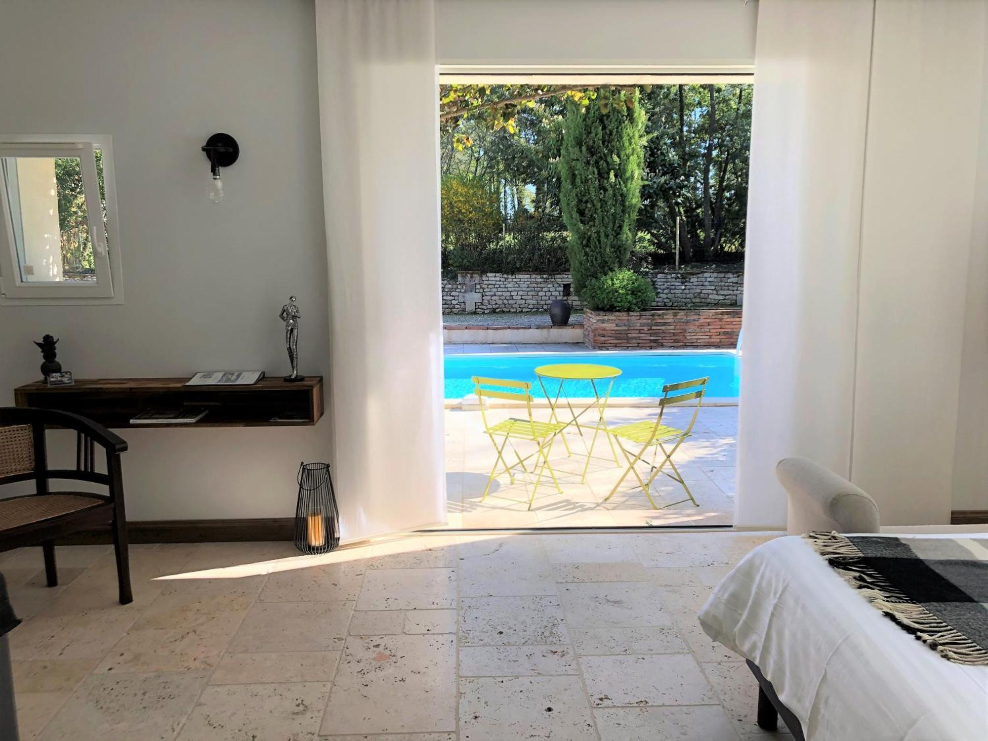 Le Logis De La Brumanderie - Saintes Fontcouverte  Habitación foto