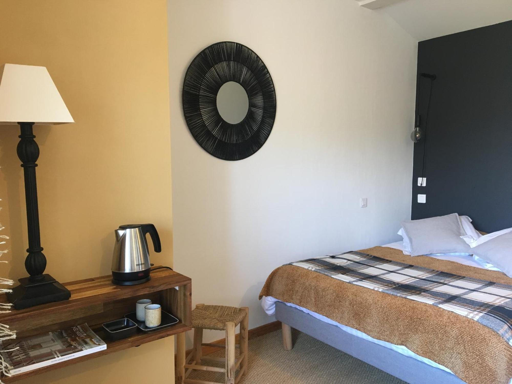 Le Logis De La Brumanderie - Saintes Fontcouverte  Habitación foto